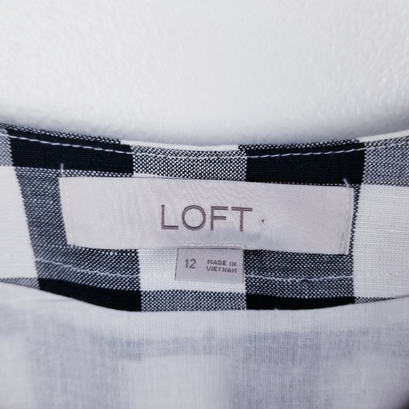 Loft Gingham Linen Blend Button Front V-Neck Dress, size 12 - Picture 5 of 13